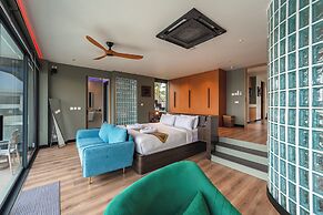 Beautiful Sea View Full Smart House 3BR