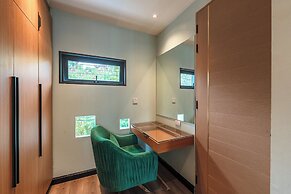 Beautiful Sea View Full Smart House 3BR