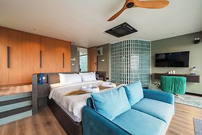 Beautiful Sea View Full Smart House 3BR