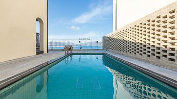 Geoje Daol Pool Villa Pension