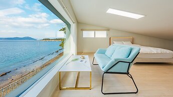 Geoje Daol Pool Villa Pension