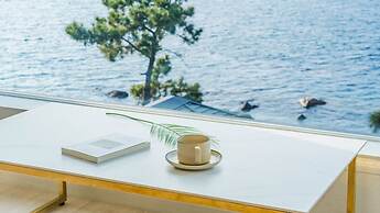 Geoje Daol Pool Villa Pension