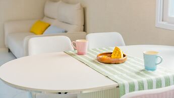 Geoje Daol Pool Villa Pension