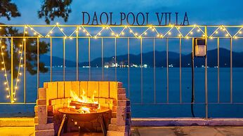 Geoje Daol Pool Villa Pension
