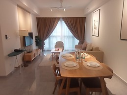 AGILE Family Apartment By Arman