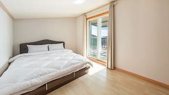 Ganghwa Raube Pet-friendly Pension