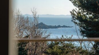 Ganghwa Raube Pet-friendly Pension