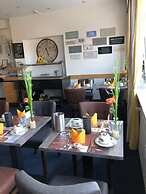 Hotel Peterchens Mondfahrt