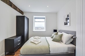 Host Stay Canalside Lofts Apartment
