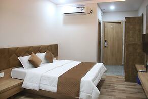 Hotel Shanti Palace By GRB