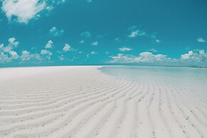 Exploreans Malaika Villas & Beach Club