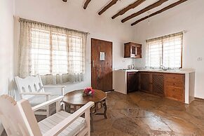 Exploreans Malaika Villas & Beach Club