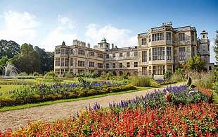 Old Thatch Bambers Green