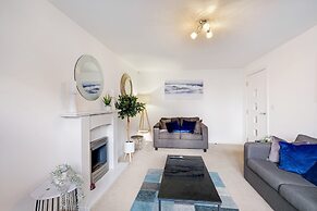 Cherry Banks 5 Bedroom & 3 Bathroom Hse