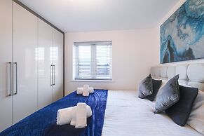 Cherry Banks 5 Bedroom & 3 Bathroom Hse