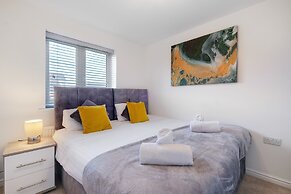 Cherry Banks 5 Bedroom & 3 Bathroom Hse