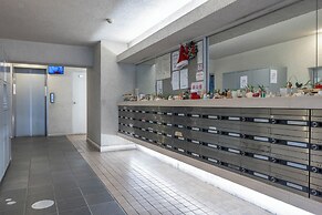 Lions Mansion Shin-Osaka