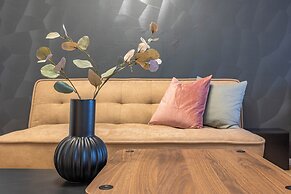 Lions Mansion Shin-Osaka