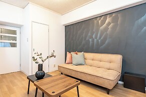 Lions Mansion Shin-Osaka