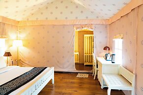 Amritara Mahakumbh Luxury Tent