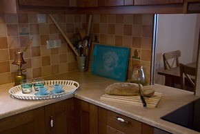 Villa Eleni - Garden Pool Retreat Near Kardamili