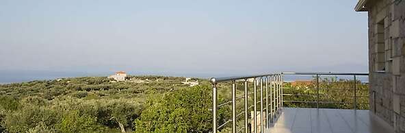 Villa Eleni - Garden Pool Retreat Near Kardamili