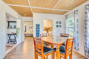 4 Mi to Beach: Spacious Fort Walton Beach Retreat!