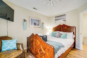 Pet-friendly Home w/ Private Hot Tub in Wilmington