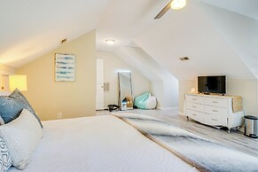 Pet-friendly Home w/ Private Hot Tub in Wilmington