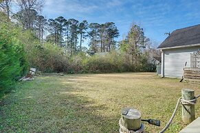 Pet-friendly Home w/ Private Hot Tub in Wilmington