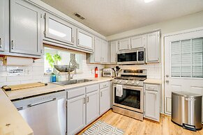 Pet-friendly Home w/ Private Hot Tub in Wilmington