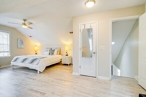 Pet-friendly Home w/ Private Hot Tub in Wilmington