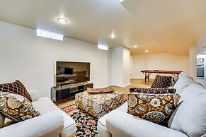 Fire Pit & Yard: Family Home in Farmington Hills!