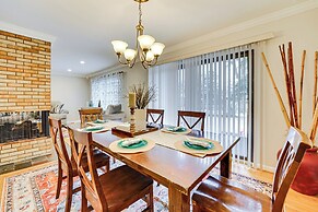 Fire Pit & Yard: Family Home in Farmington Hills!