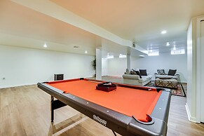 Fire Pit & Yard: Family Home in Farmington Hills!