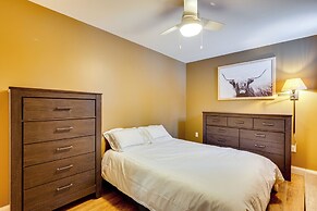 Mtn-view Gem w/ Hot Tub & Fire Pit in North Conway