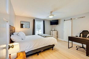 Mtn-view Gem w/ Hot Tub & Fire Pit in North Conway