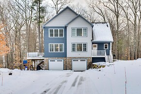 Mtn-view Gem w/ Hot Tub & Fire Pit in North Conway