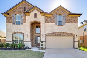 22 Mi to Dtwn Houston: Spacious Baytown Home!