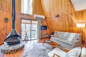 Hot Tub, Deck & Fire Pit: Secluded Cabin in Murphy