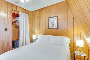 Hot Tub, Deck & Fire Pit: Secluded Cabin in Murphy