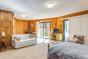 Hot Tub, Deck & Fire Pit: Secluded Cabin in Murphy