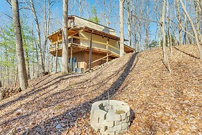 Hot Tub, Deck & Fire Pit: Secluded Cabin in Murphy