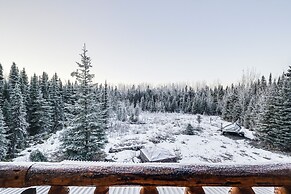 3 Mi to Kenai River: Secluded Sterling Cabin!
