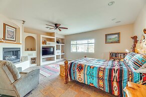 Near Golfing & Green Spaces: Florence Family Home!