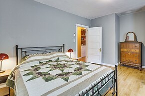 Farmhouse on 1 Acre Near Historic Dtwn Danville