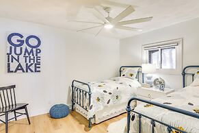 Lake Wisconsin Retreat w/ Dock: Great for Groups!