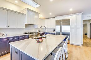 Lake Wisconsin Retreat w/ Dock: Great for Groups!