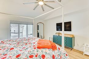 Lake Wisconsin Retreat w/ Dock: Great for Groups!