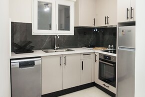 Cozy 1 Bd Getaway Apt in Lively Kipseli